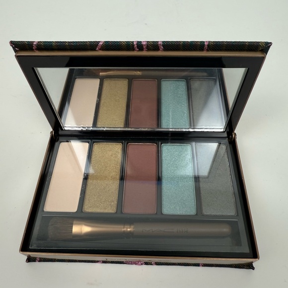 MAC Novel Twist Eyeshadow Palette in WARM EYES 5 Colors Plus 213SE Brush BNIB - Picture 2 of 5